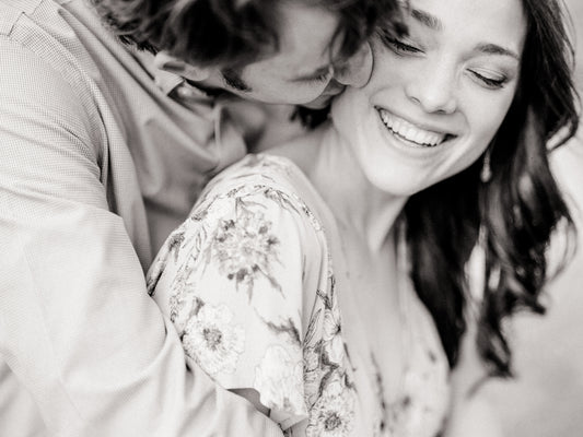 Kindred Black & White