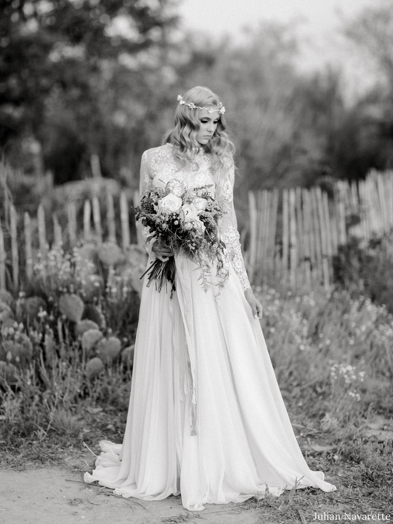 Kindred Black & White